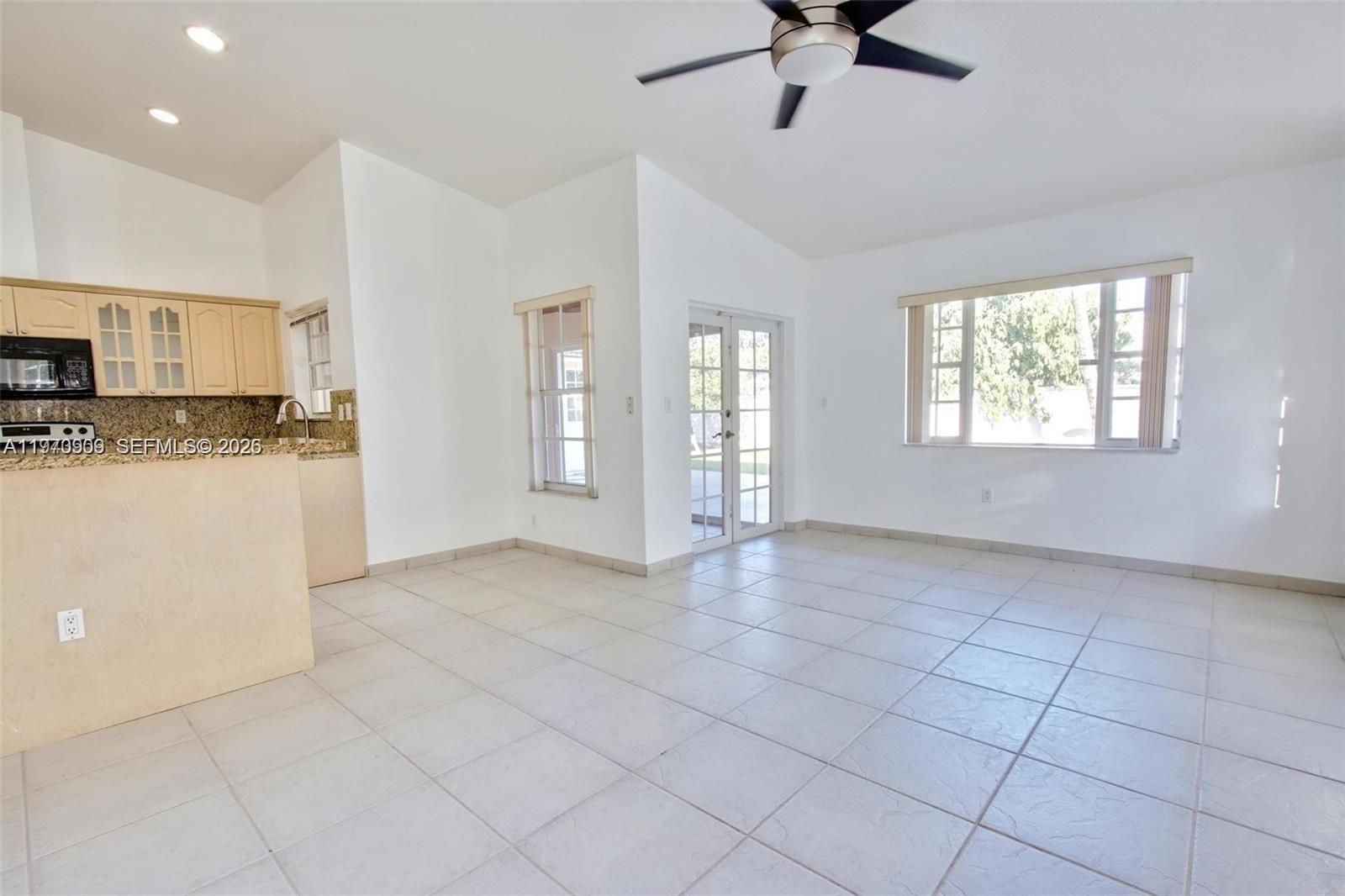 421 NW 136th Ave #421 Miami, FL 33182