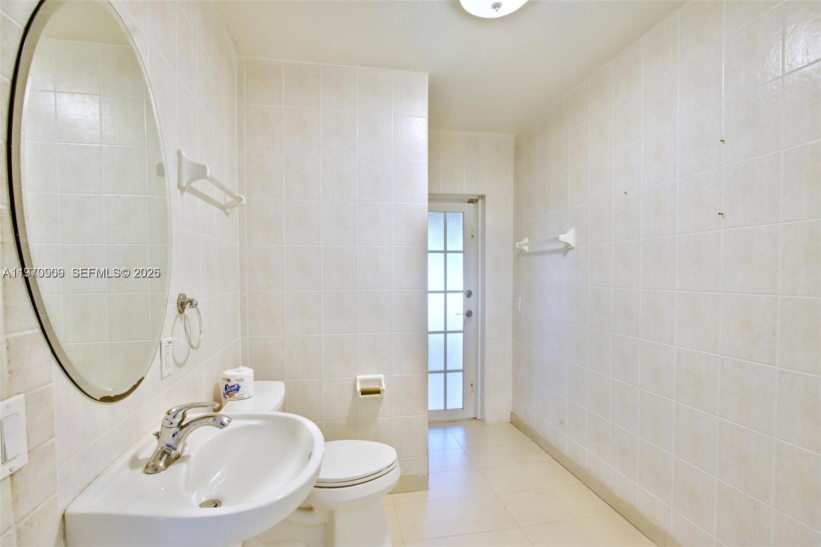 421 NW 136th Ave #421 Miami, FL 33182