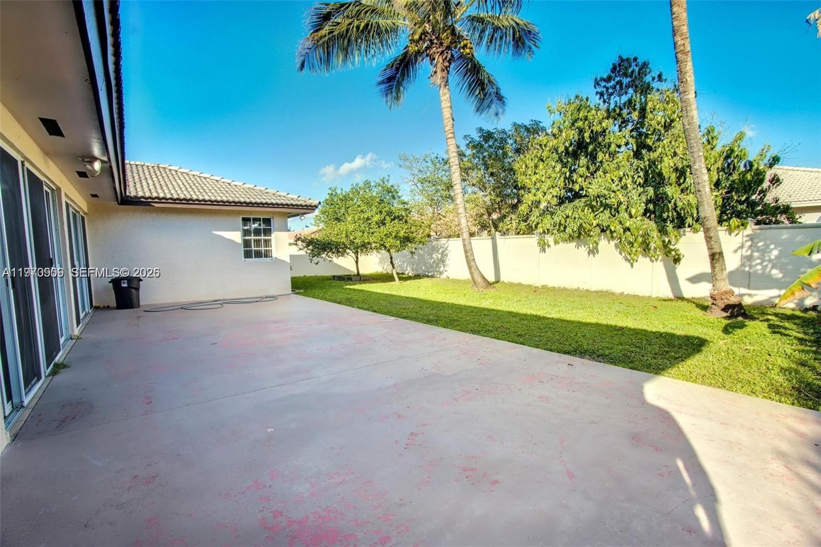 421 NW 136th Ave #421 Miami, FL 33182