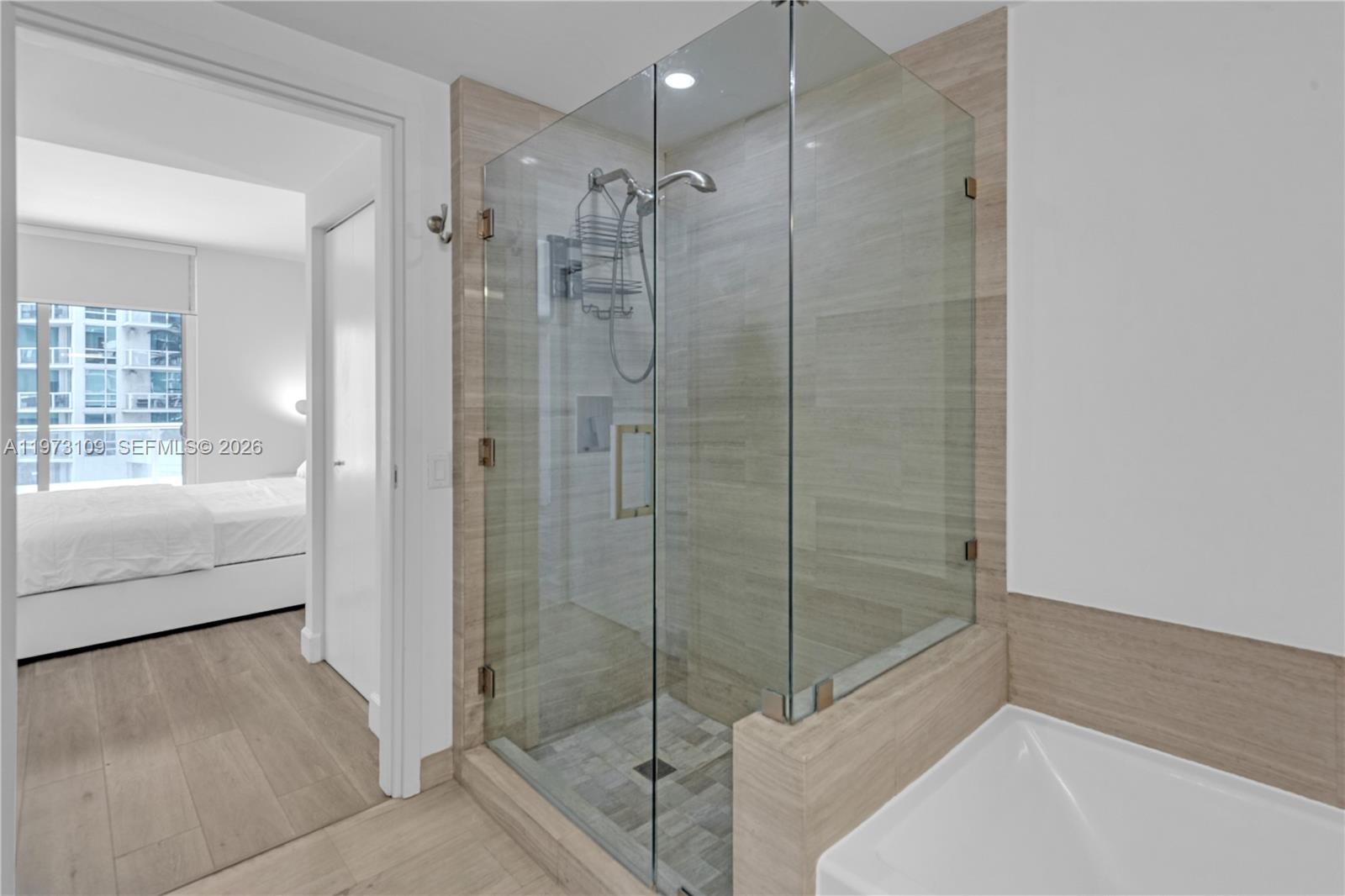 1300 Brickell Bay Dr #903 Miami, FL 33131