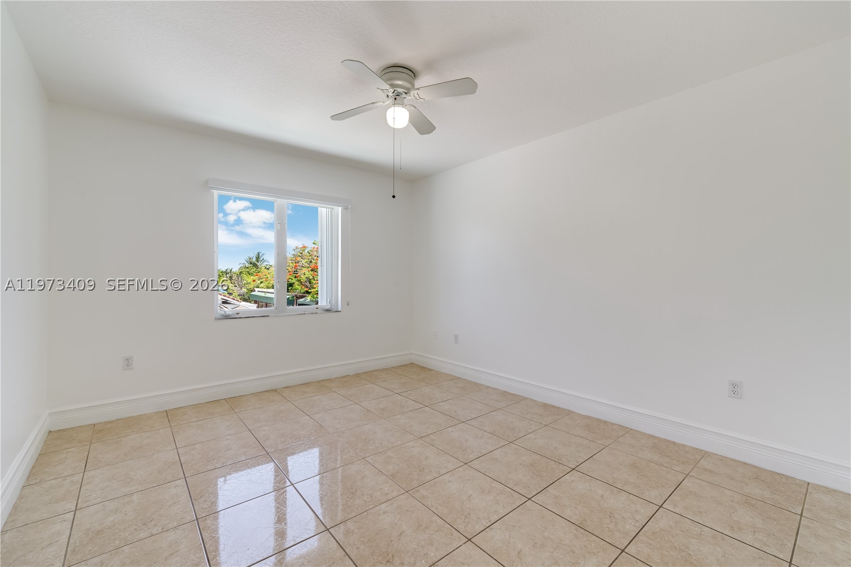 13050 SW 26th St Miami, FL 33175