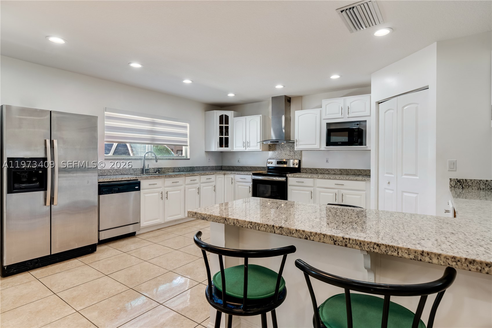 13050 SW 26th St Miami, FL 33175