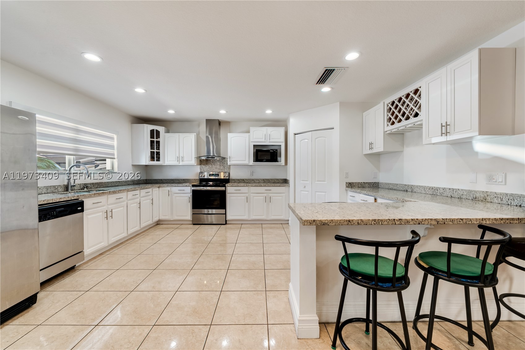 13050 SW 26th St Miami, FL 33175
