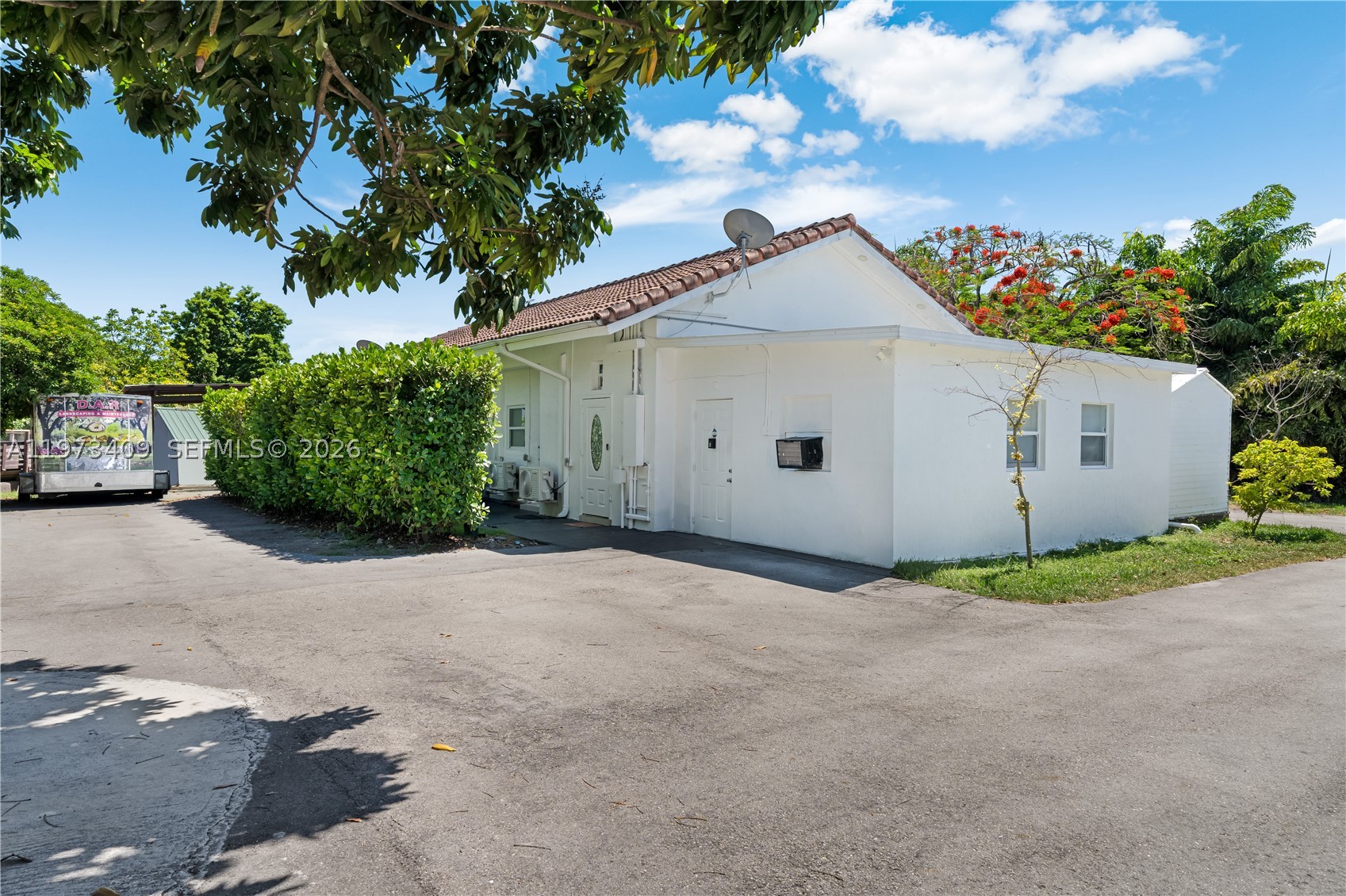 13050 SW 26th St Miami, FL 33175