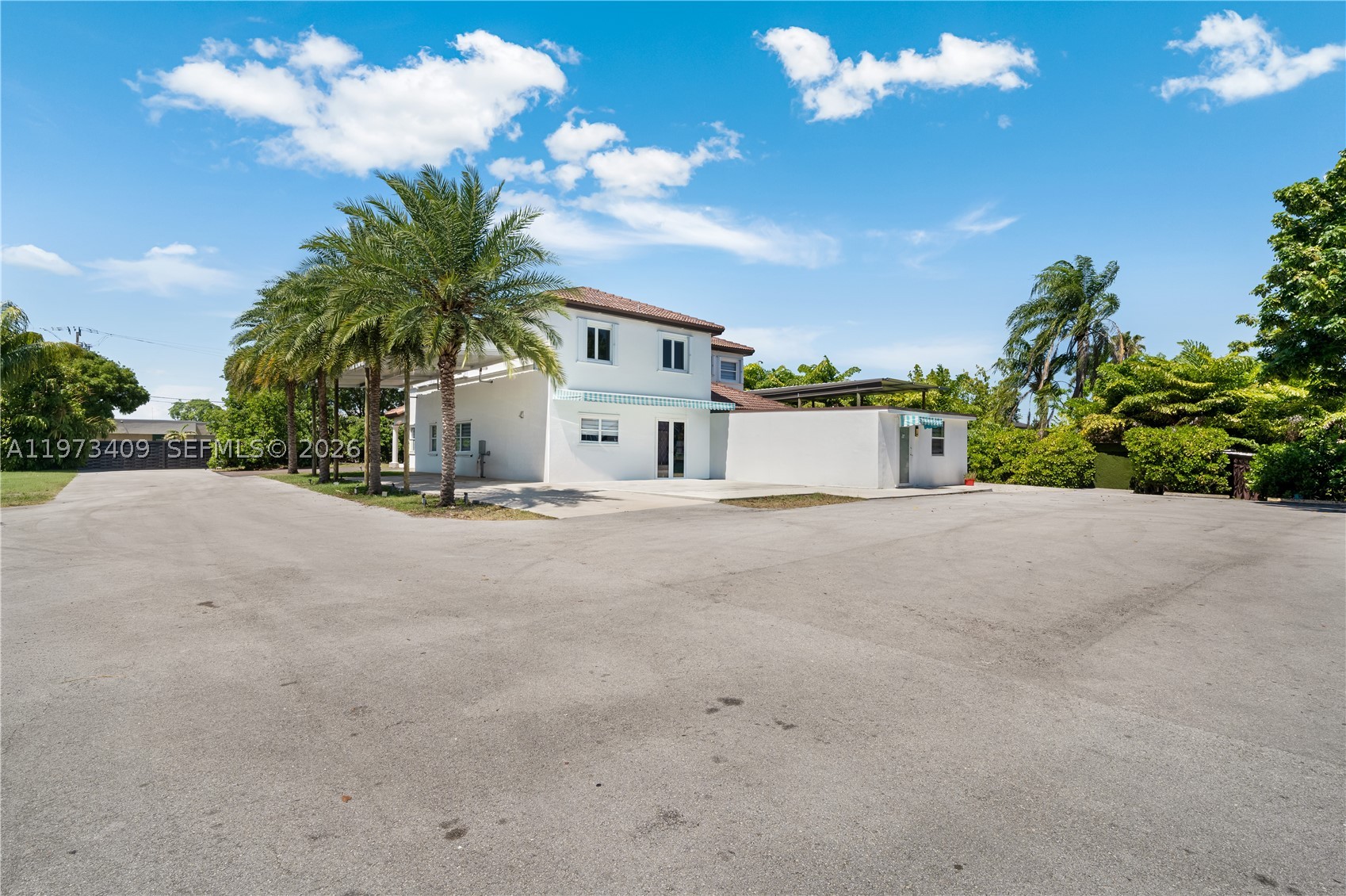 13050 SW 26th St Miami, FL 33175