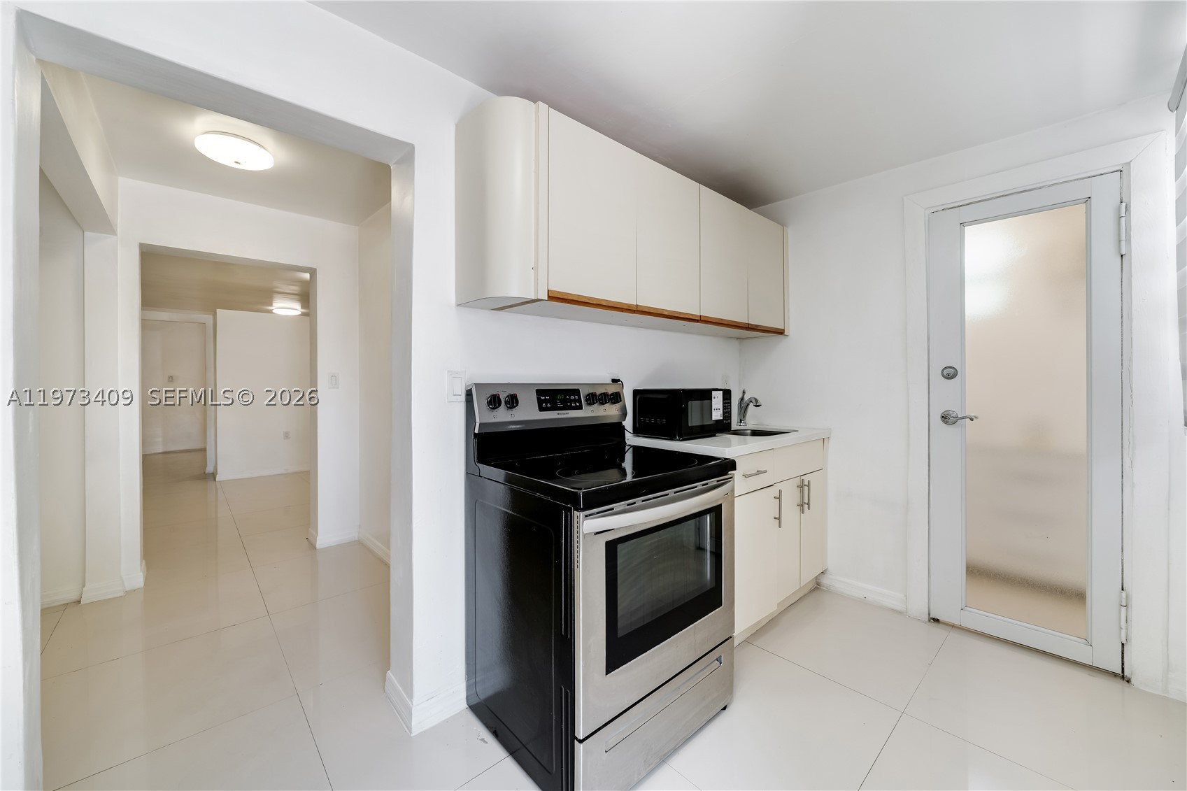 13050 SW 26th St Miami, FL 33175