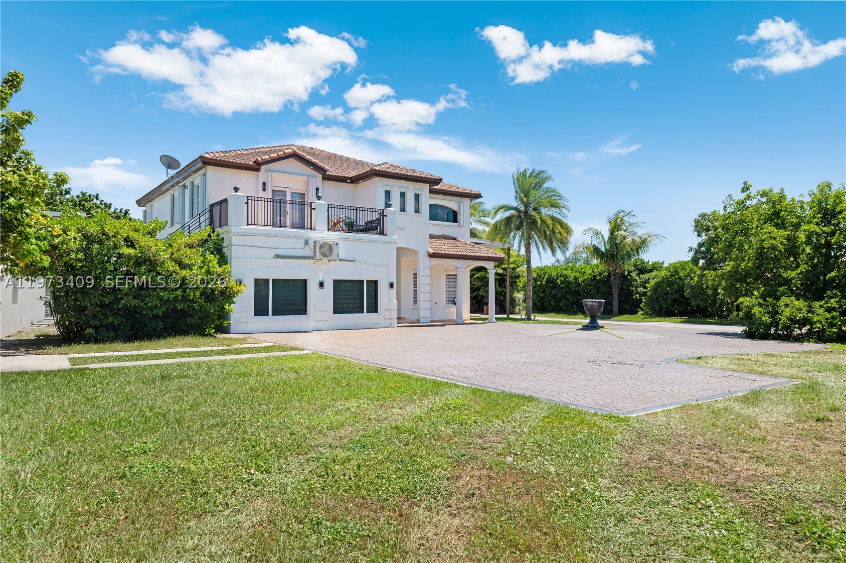 13050 SW 26th St Miami, FL 33175
