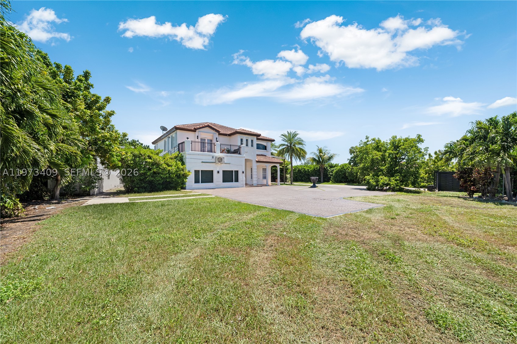 13050 SW 26th St Miami, FL 33175