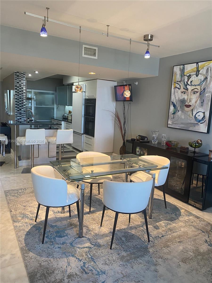 1800 Ocean Dr #1408 Hallandale Beach, FL 33009