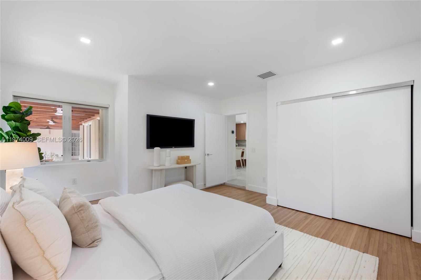 5211 Granada Blvd Coral Gables, FL 33146