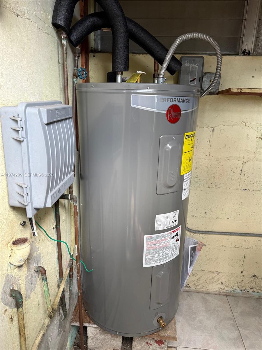 130 NW 124th St North Miami, FL 33168