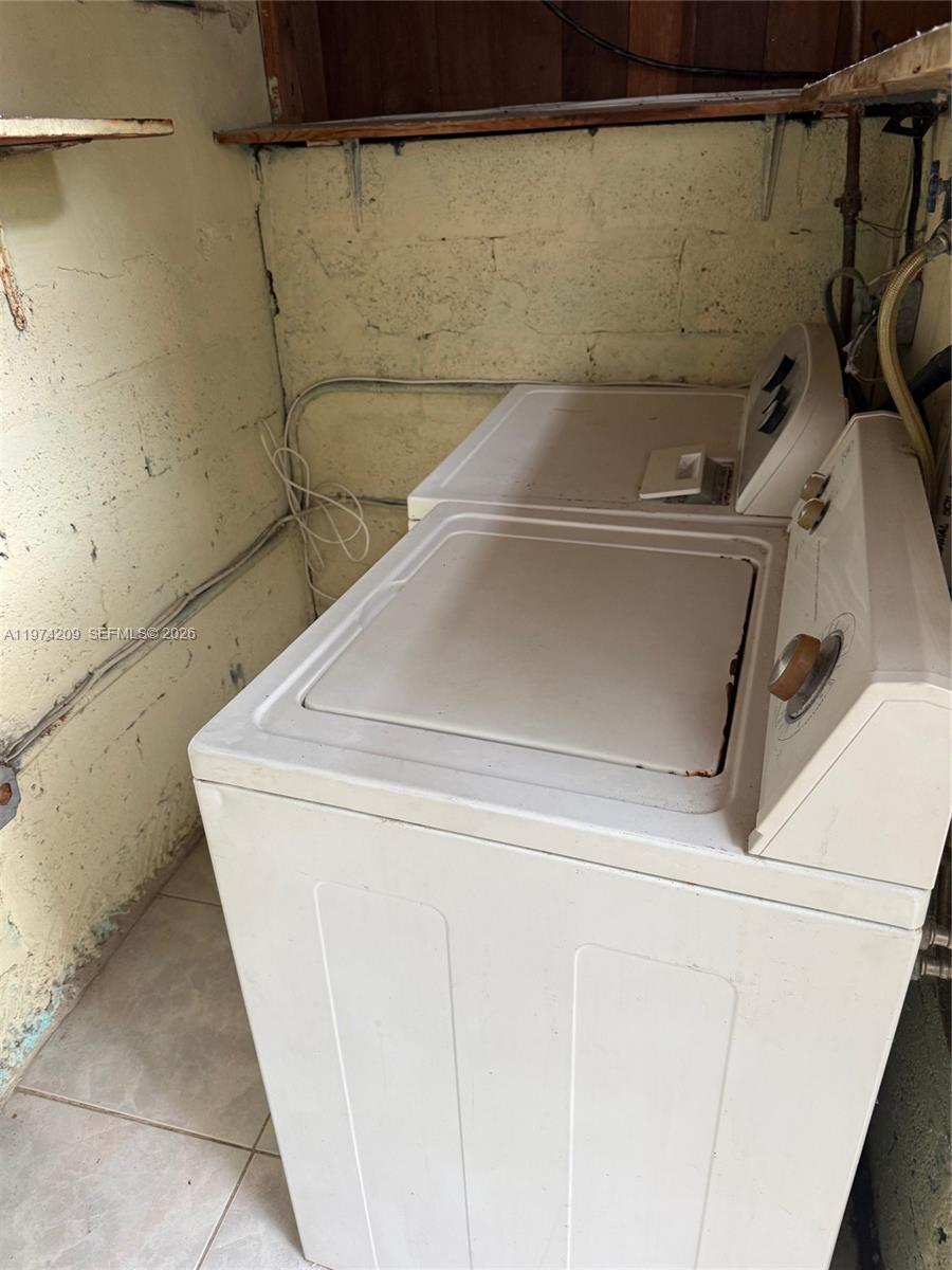 130 NW 124th St North Miami, FL 33168