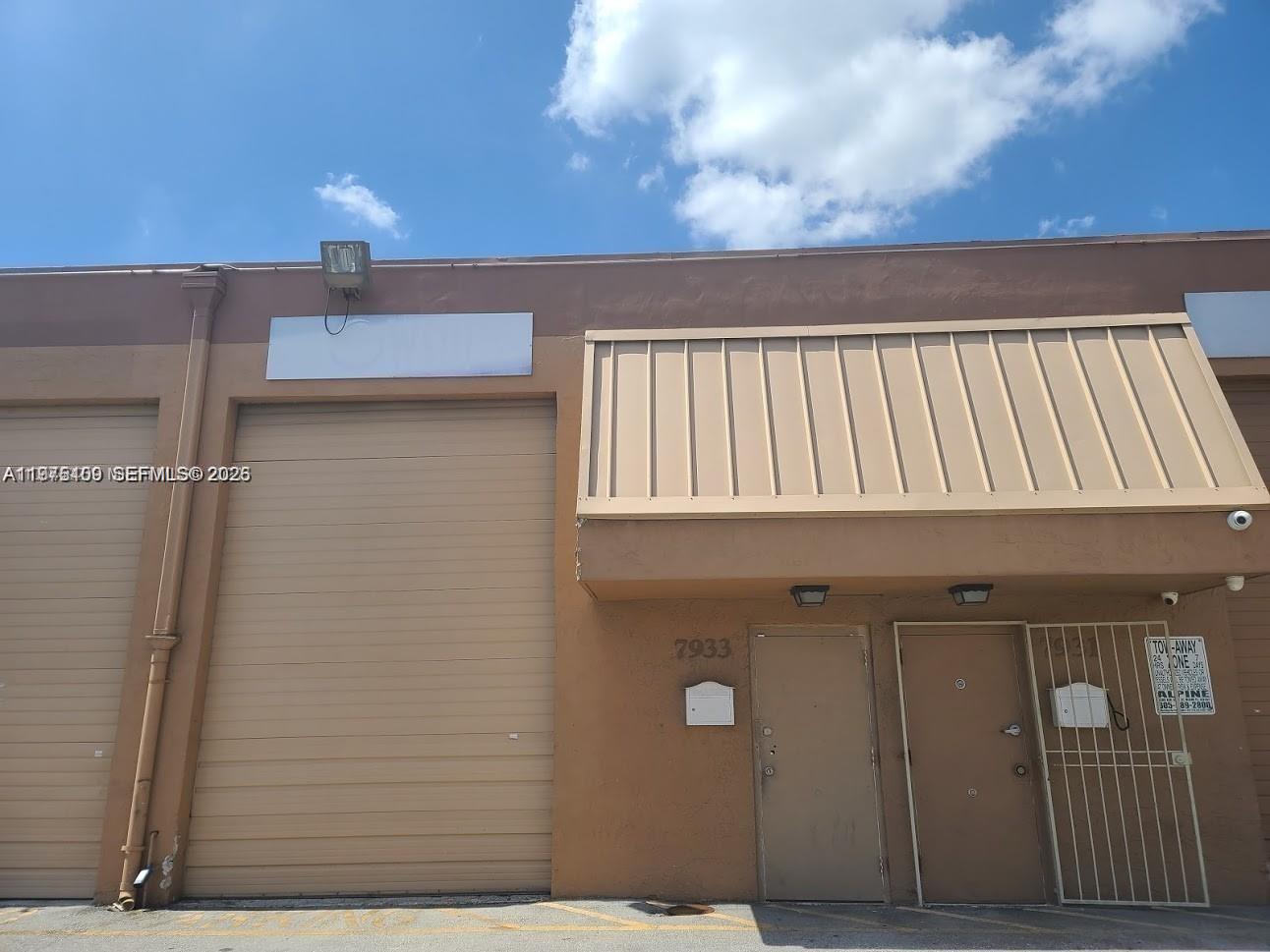 7933 NW 64th St #7933