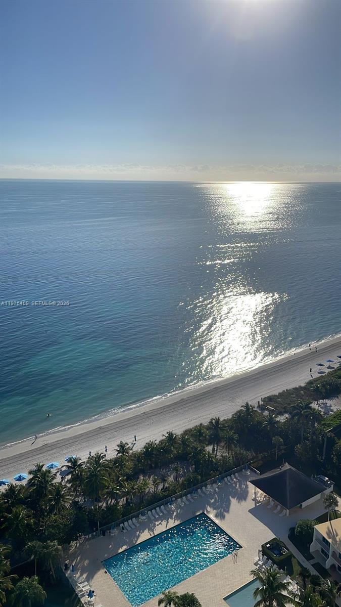 881 Ocean Dr #TH7 Key Biscayne, FL 33149