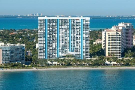 881 Ocean Dr #TH7 Key Biscayne, FL 33149