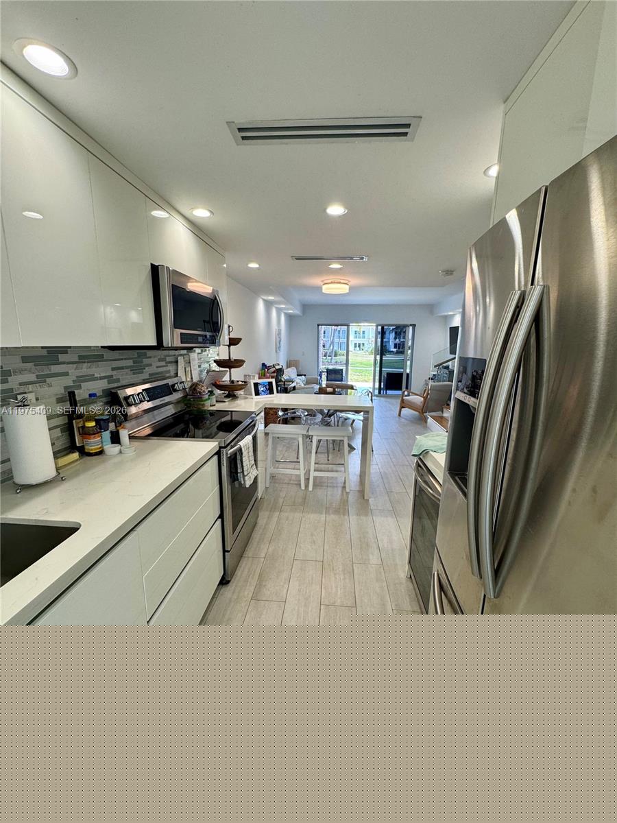 881 Ocean Dr #TH7 Key Biscayne, FL 33149