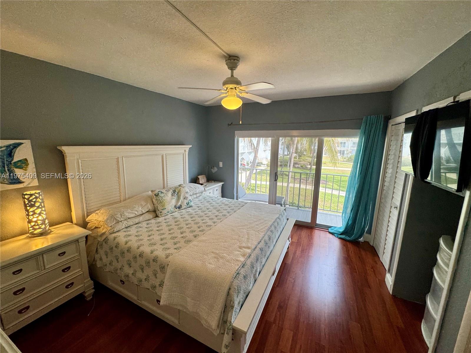 881 Ocean Dr #TH7 Key Biscayne, FL 33149