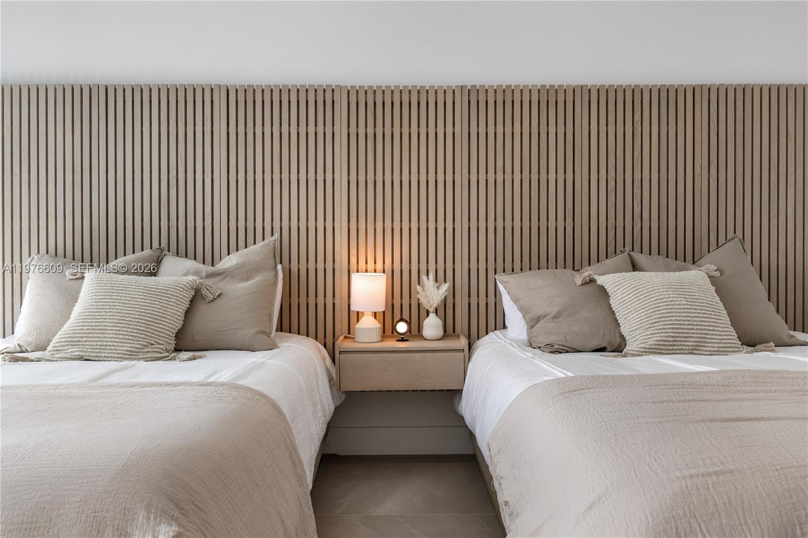 17550 Collins Ave #502 Sunny Isles Beach, FL 33160