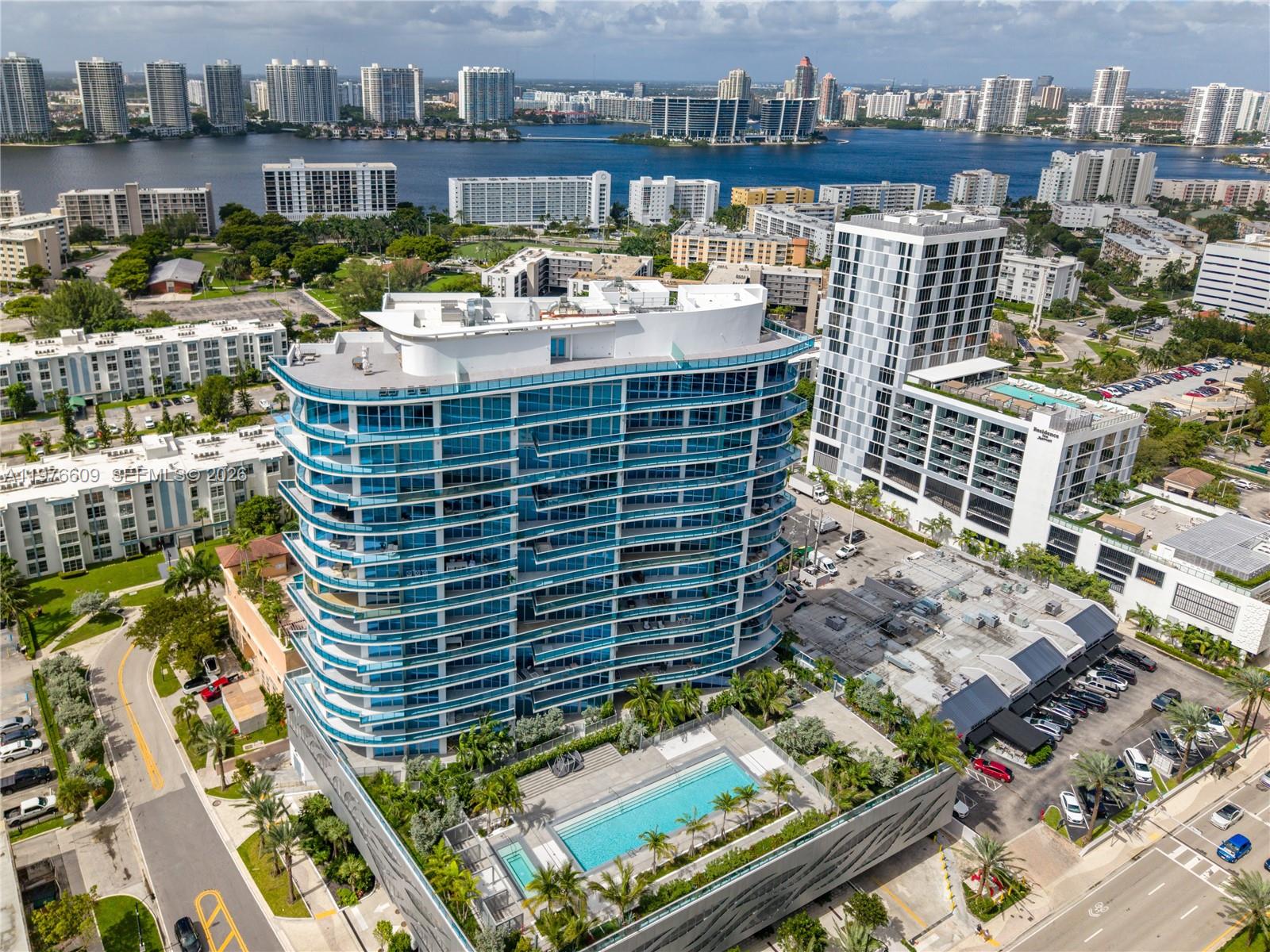 17550 Collins Ave #502 Sunny Isles Beach, FL 33160