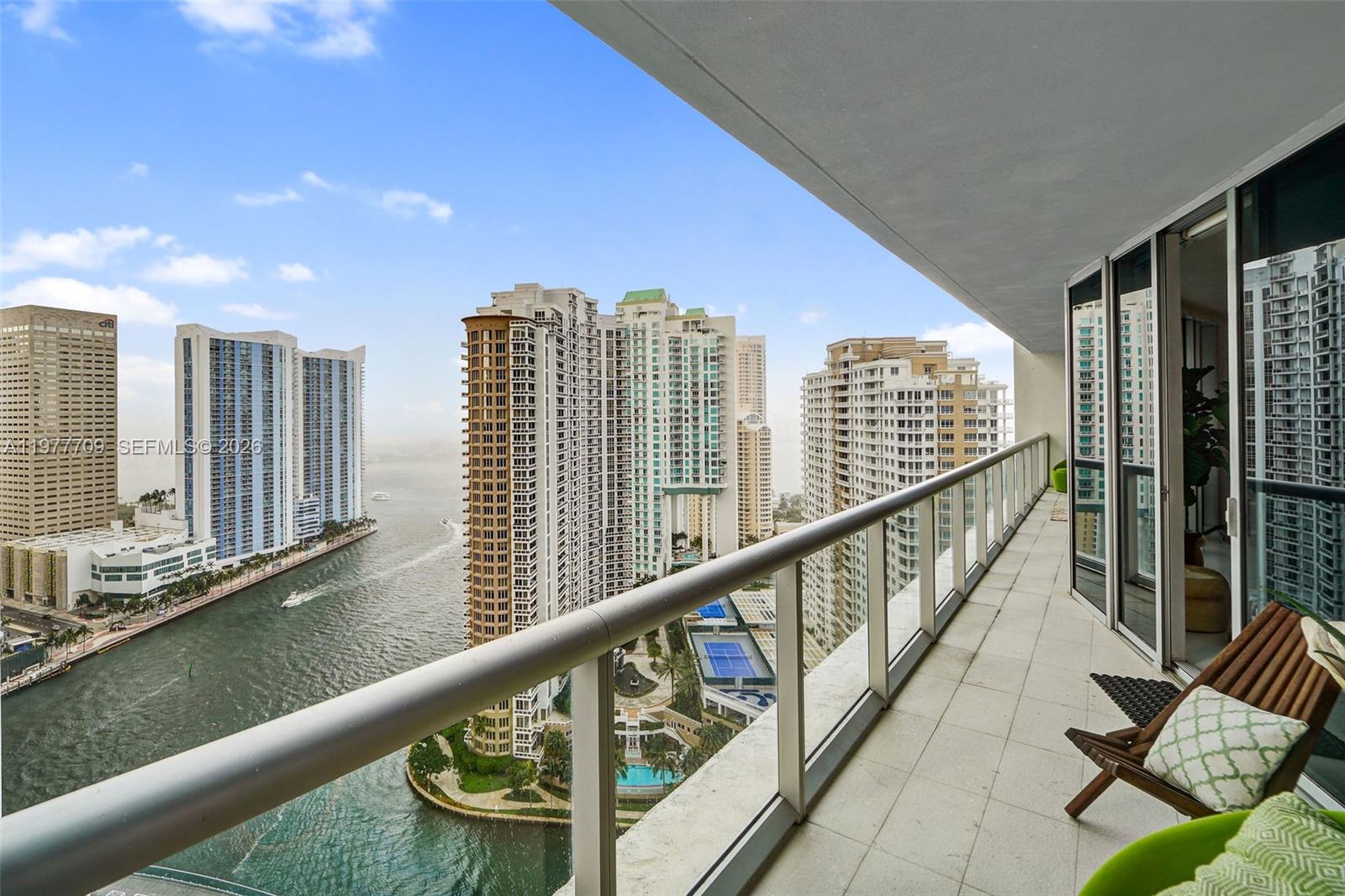 image Icon Brickell II14