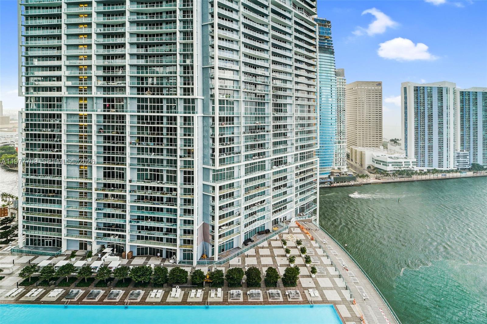 image Icon Brickell II16