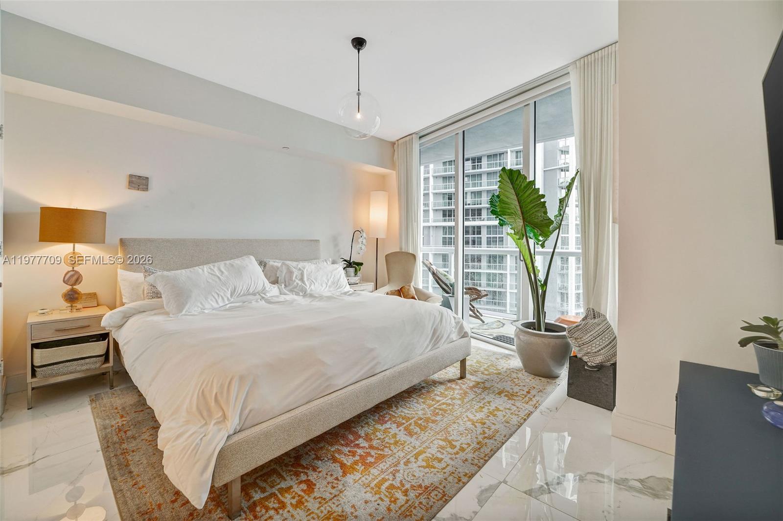 image Icon Brickell II18