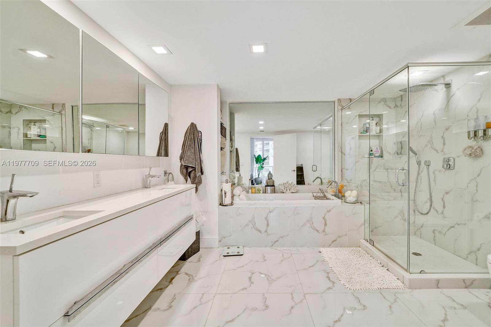 image Icon Brickell II20