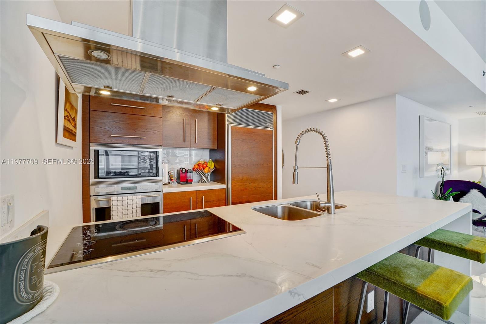 image Icon Brickell II6