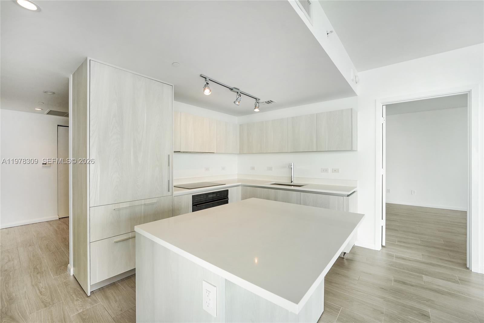 3131 NE 7th Ave #3101 Miami, FL 33137