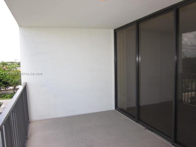 1901 Brickell Ave #B604 Miami, FL 33129