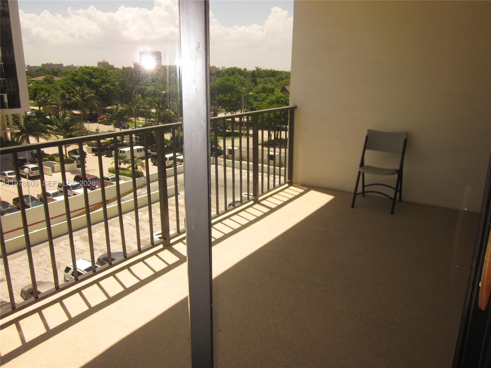 1901 Brickell Ave #B604 Miami, FL 33129