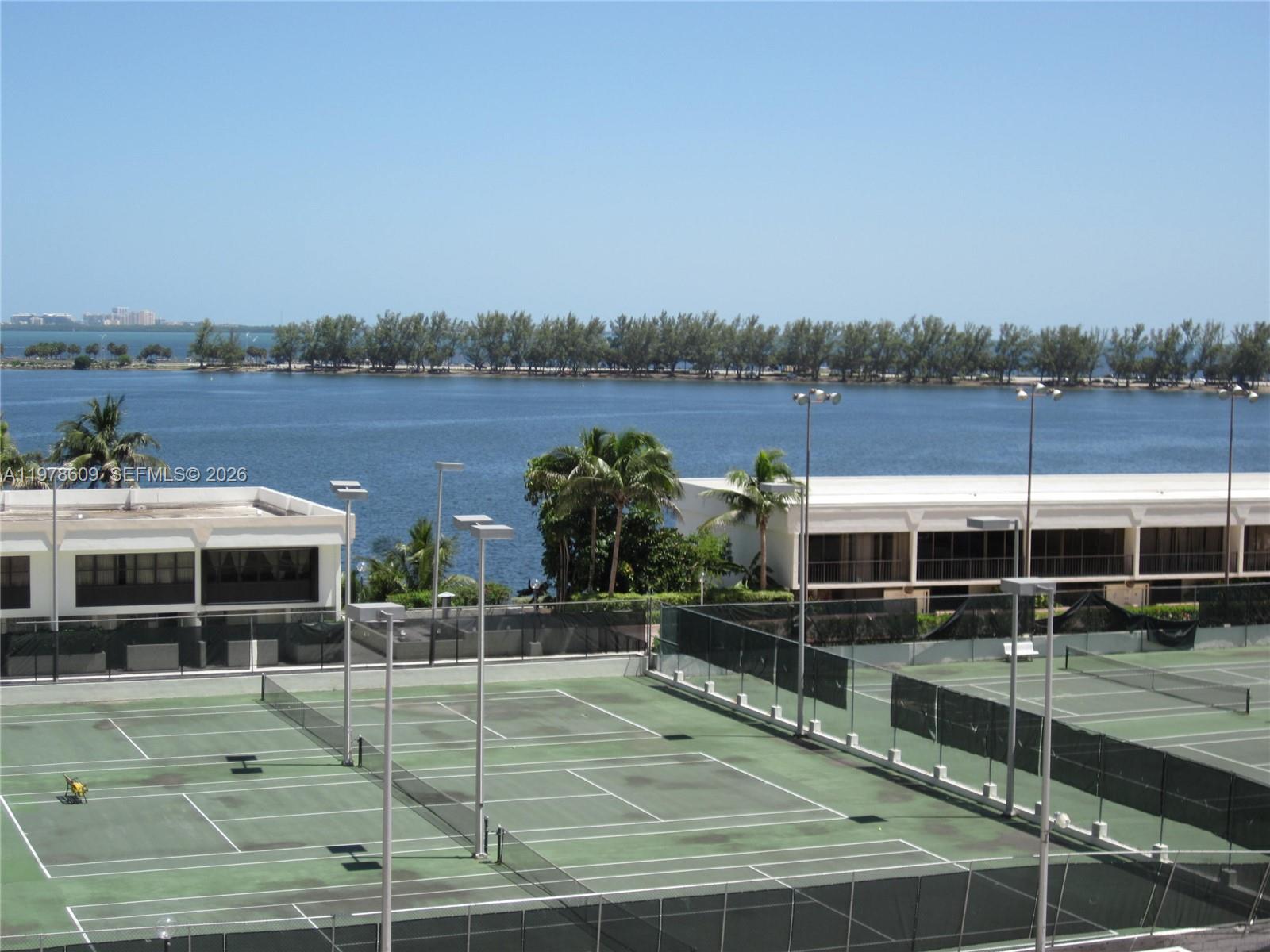 1901 Brickell Ave #B604 Miami, FL 33129