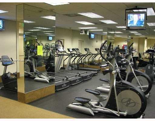 1901 Brickell Ave #B604 Miami, FL 33129