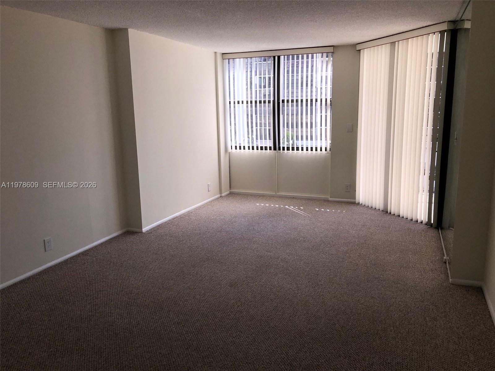 1901 Brickell Ave #B604 Miami, FL 33129