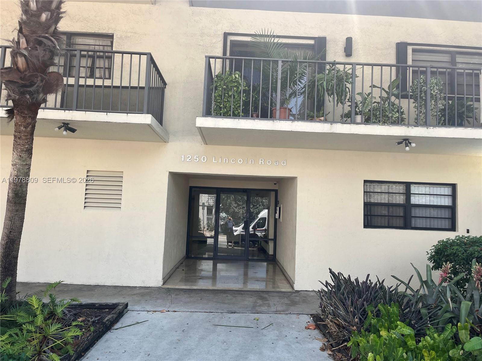 1250 Lincoln Rd #310 Miami Beach, FL 33139