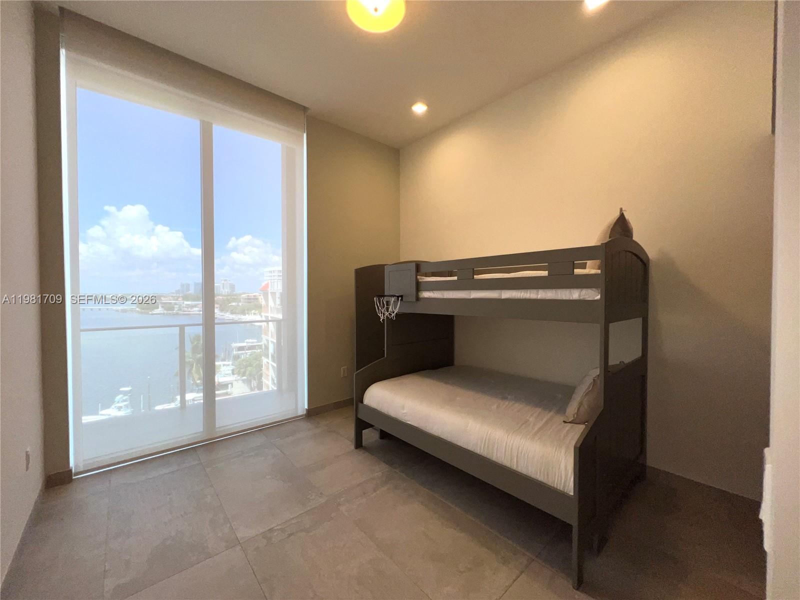 image The Fairchild Coconut Grove25