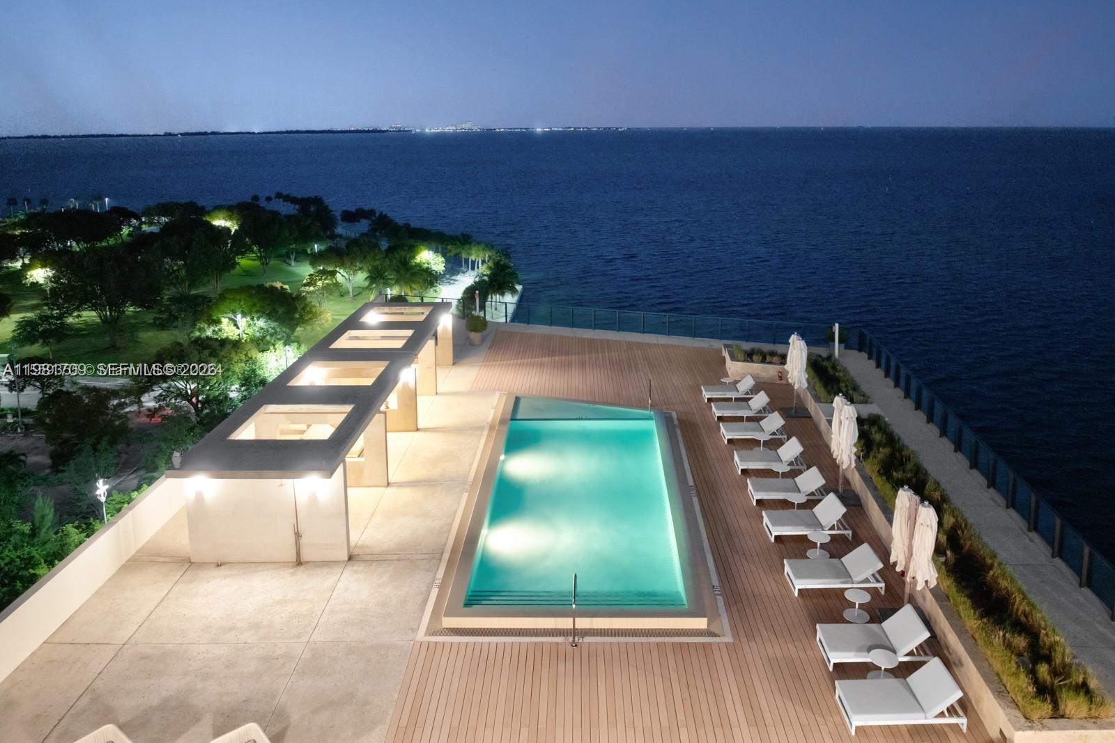 image The Fairchild Coconut Grove47