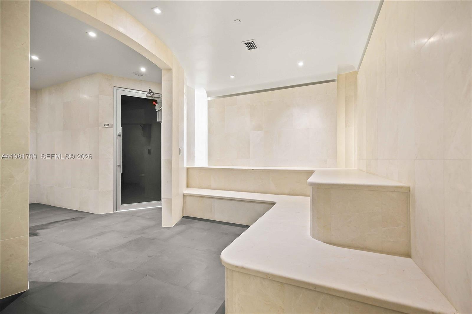 image The Fairchild Coconut Grove51