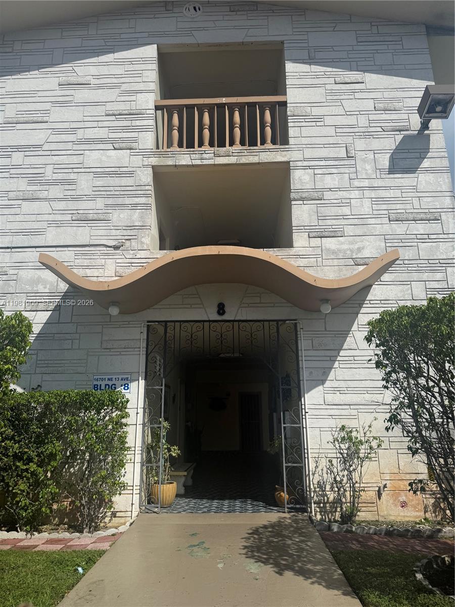 16701 NE 13th Ave #214