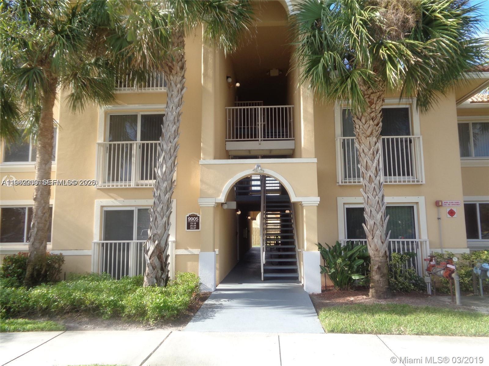 9905 Westwood Dr #23 Tamarac, FL 33321