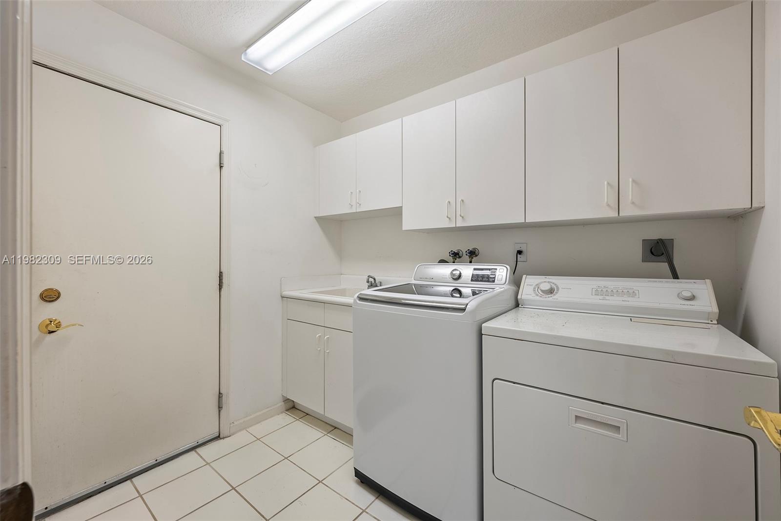 14759 SW 132nd Pl Miami, FL 33186