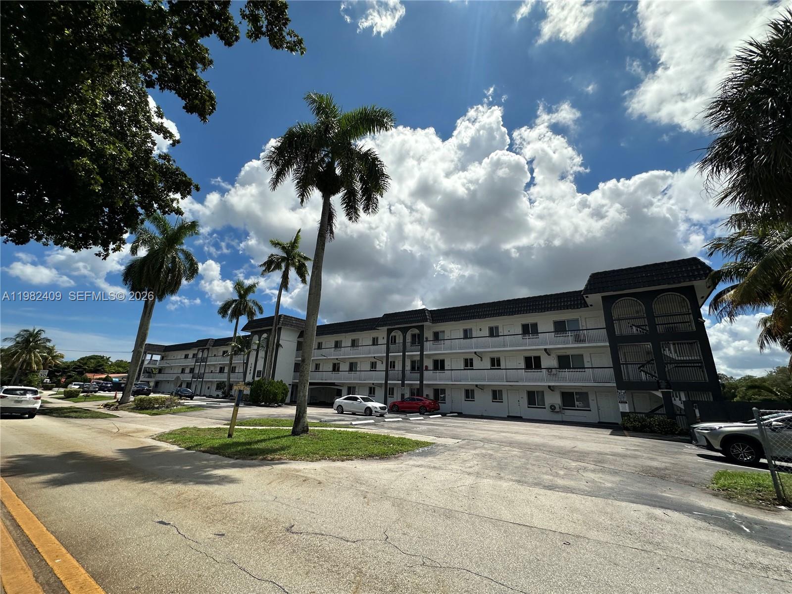 1400 NE 56th St #109 Fort Lauderdale, FL 33334