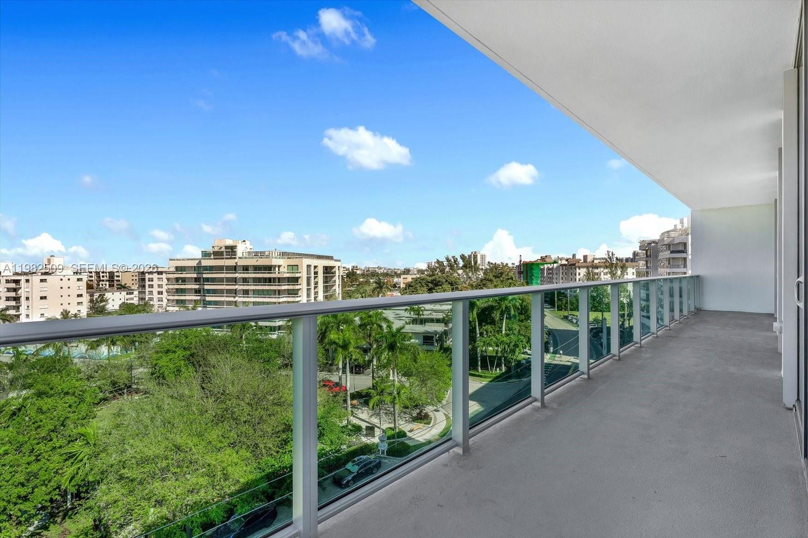 9201 E Bay Hbr Dr #702 Bay Harbor Islands, FL 33154