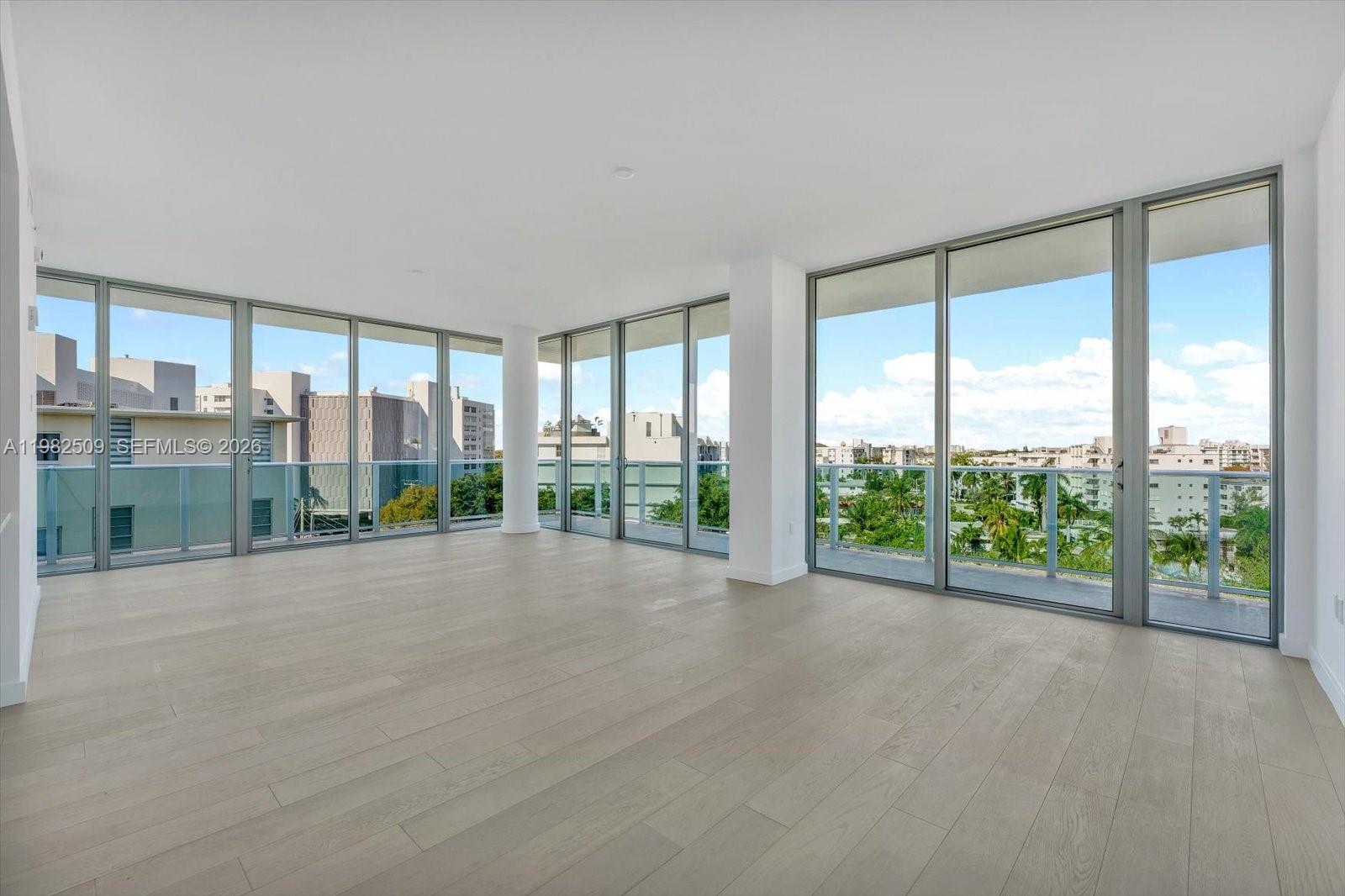 9201 E Bay Hbr Dr #702 Bay Harbor Islands, FL 33154