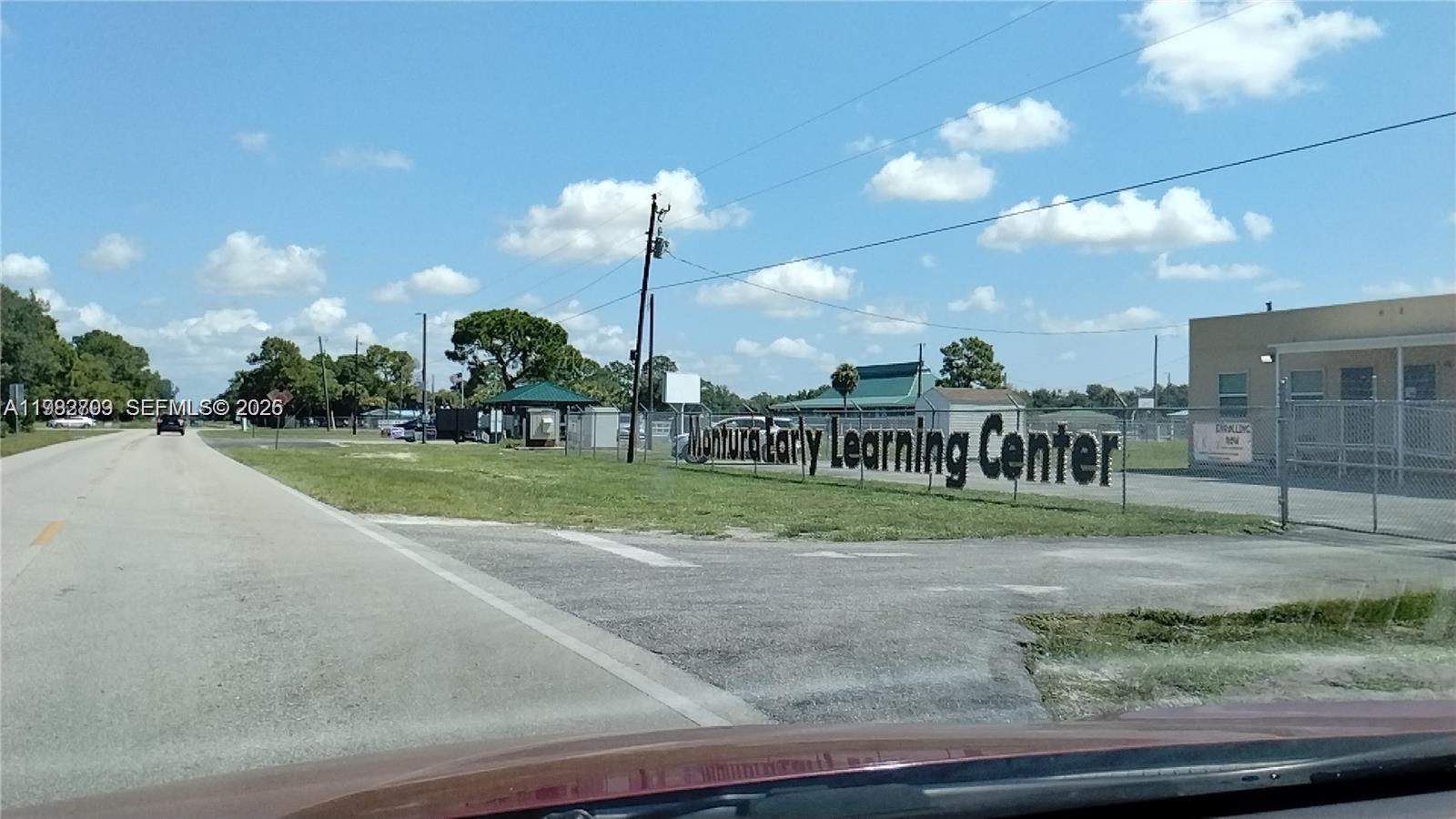 225 S Fronda St Clewiston, FL 33440