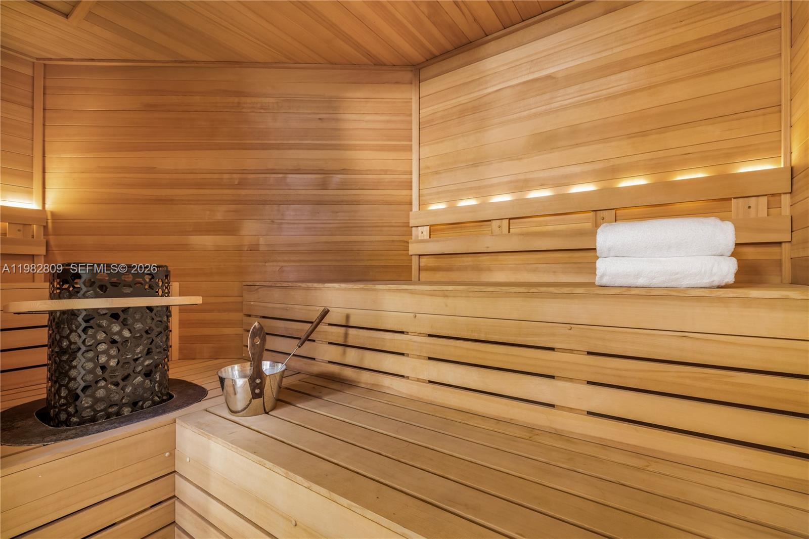 1755 Fairhaven Pl Miami, FL 33133