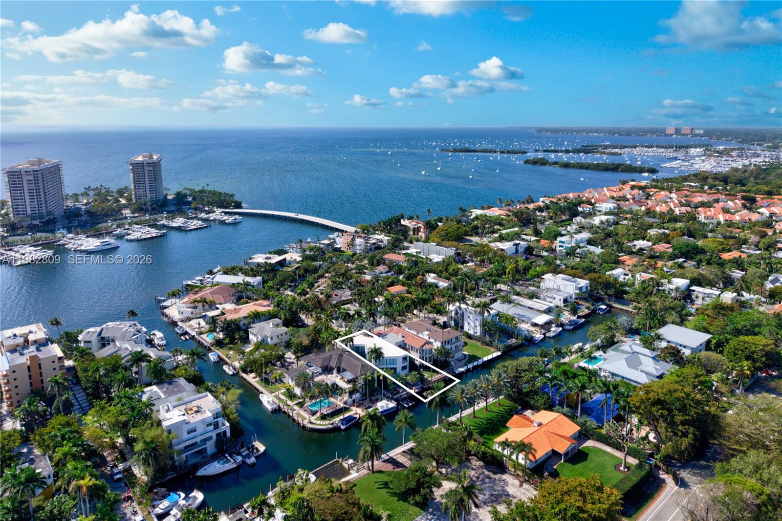 1755 Fairhaven Pl Miami, FL 33133