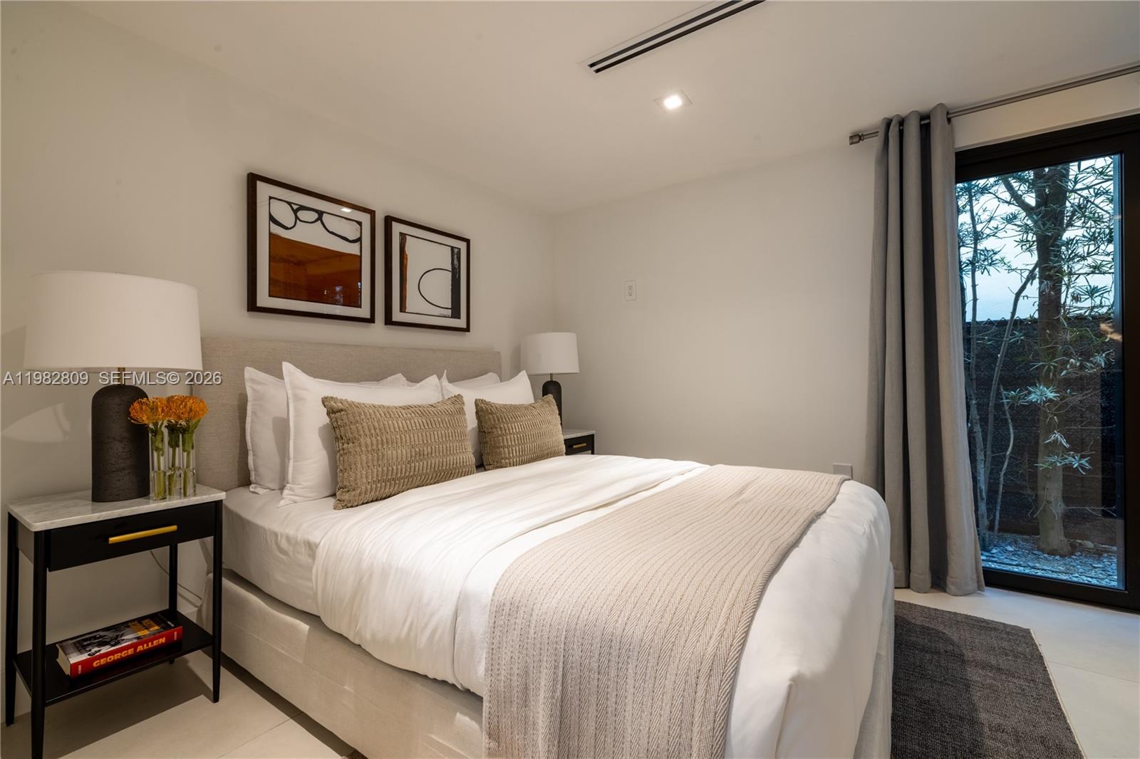 1755 Fairhaven Pl Miami, FL 33133