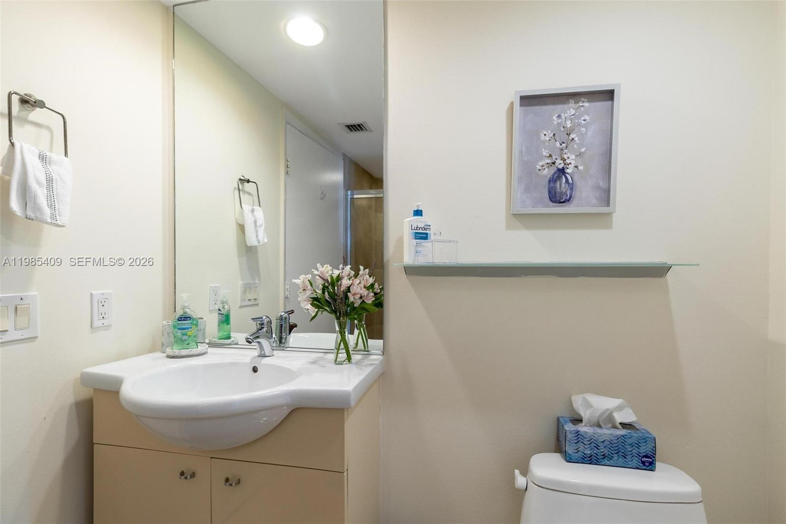 image Beach Club 214