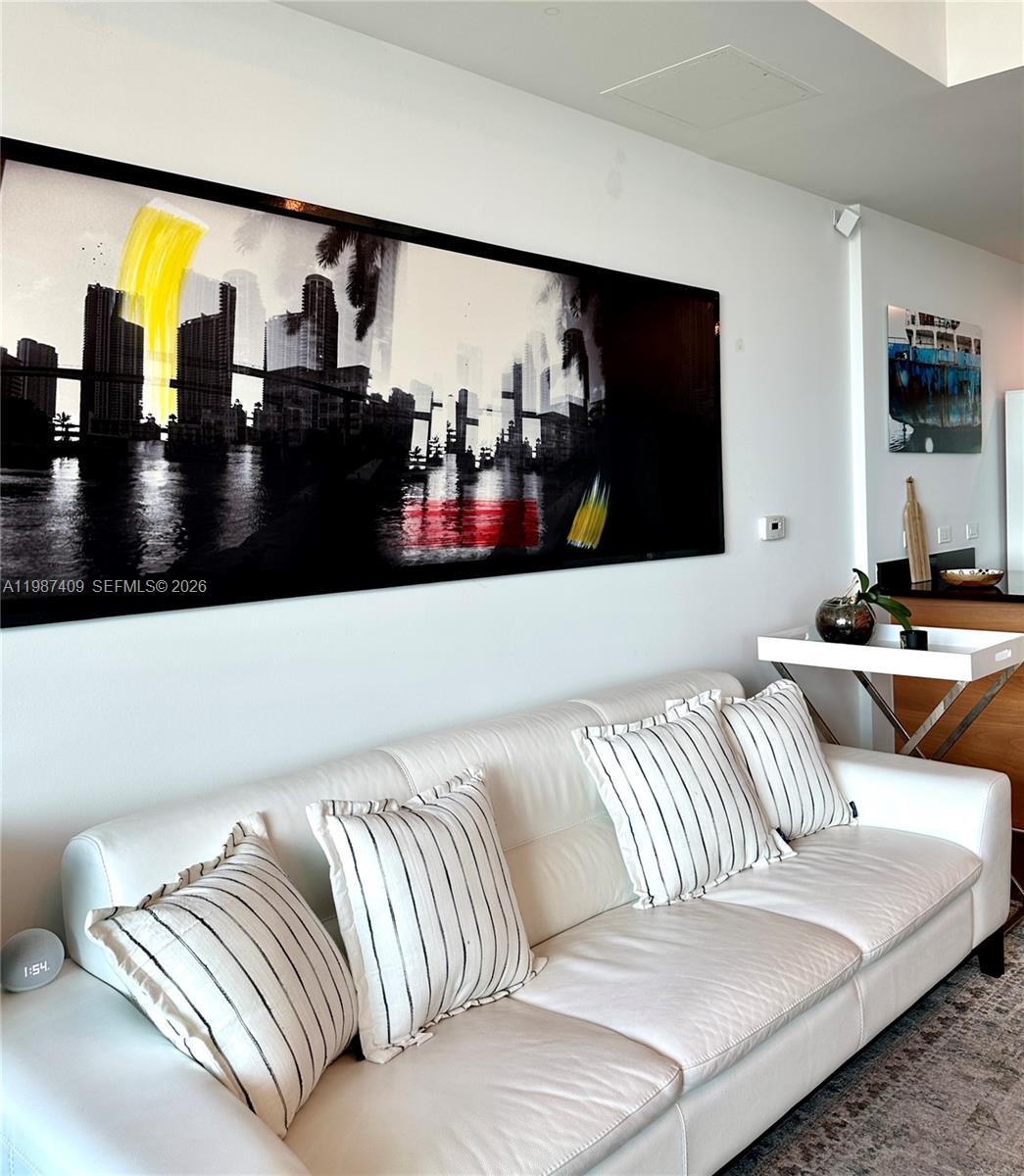 image 4 Midtown5
